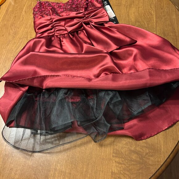 NWT Size 5/6 Ruby colored strapless formal dress - Picture 11 of 13
